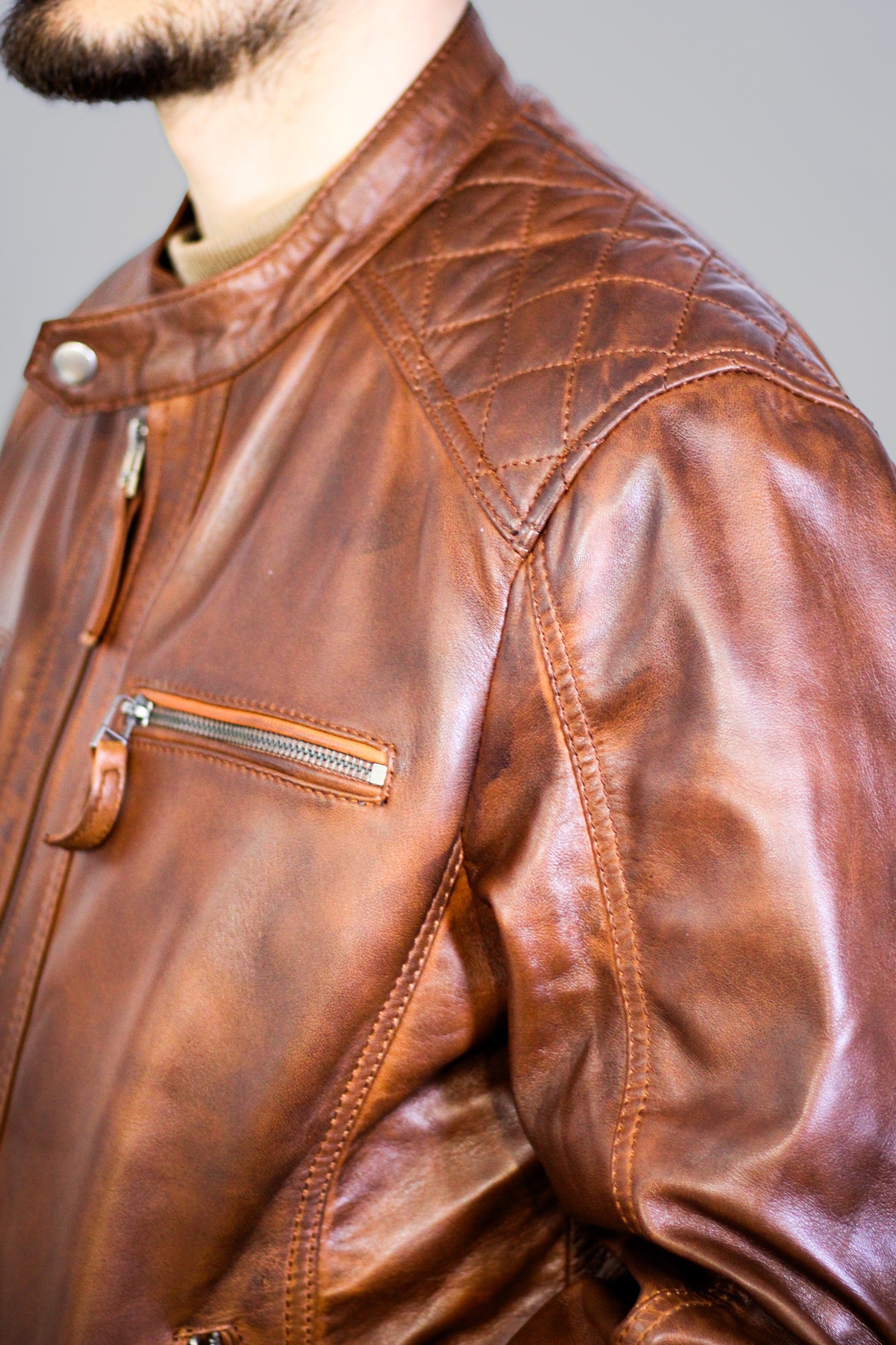 Chaqueta de Cuero Brujas