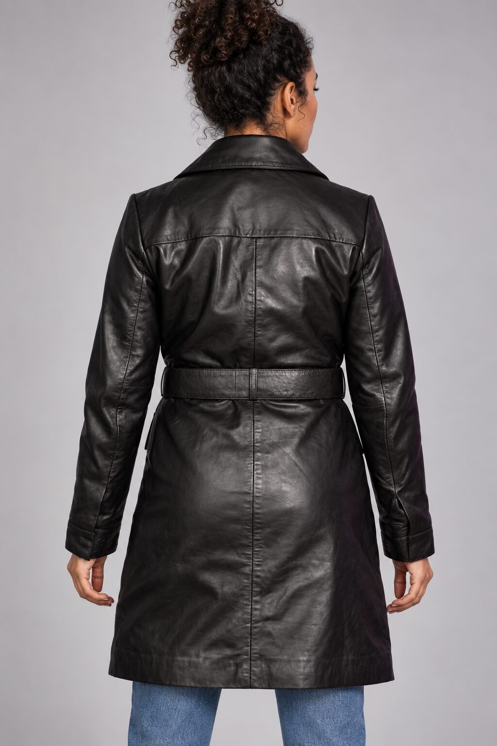 Ushuaia black leather coat for women, back view